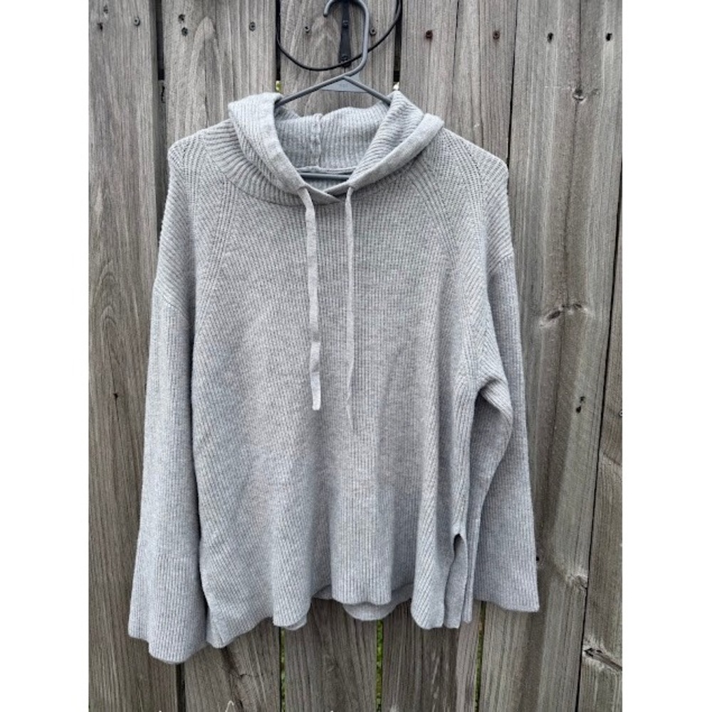 Minimalist Athleisure CALIA Hoodie M Grey Ribbed Cashmere Blend Sweater
